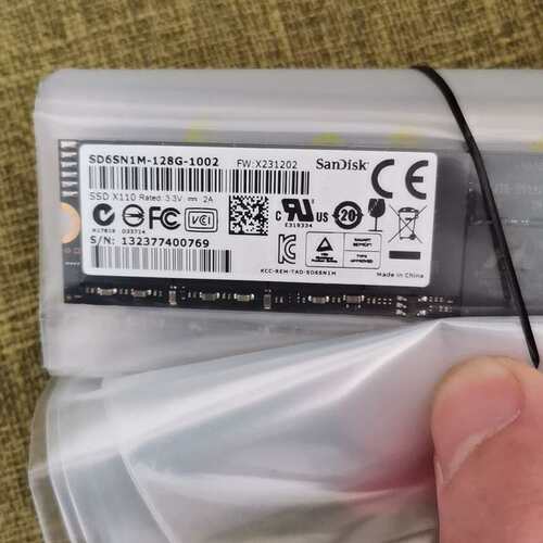 议价闪迪X110系列128G固态硬盘，MLC，M.2 接口，SA