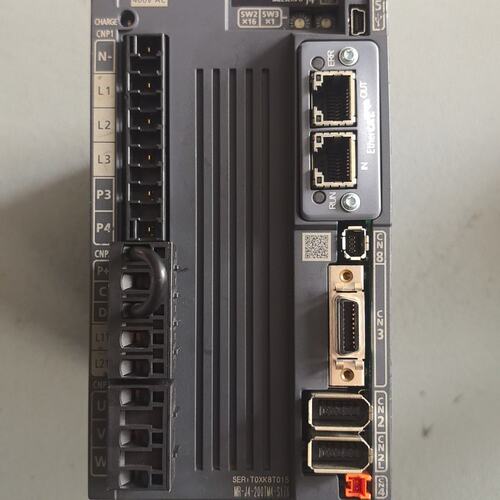 议价伺服驱动器MR-J4-200TM4-S176MR-J4-100TM4MR-J4-350TM4