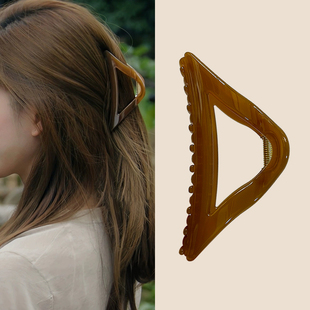 赵露思许我耀眼同款三角形抓夹大号发量大盘发鲨鱼夹发夹发饰头饰