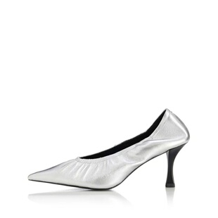 ALIAS MAE 2025进口水牛皮设计师手工褶皱尖头浅口细跟高跟单鞋