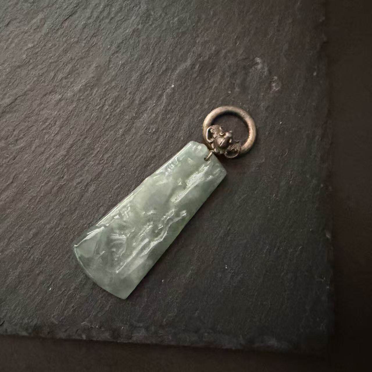 月末魔羯。原创。|山水画| 老银蝙蝠搭扣。老翡翠牌。项坠