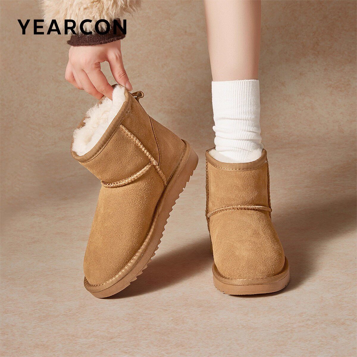 意尔康女鞋冬季加绒保暖棉鞋平底短筒雪地靴休闲短靴女士