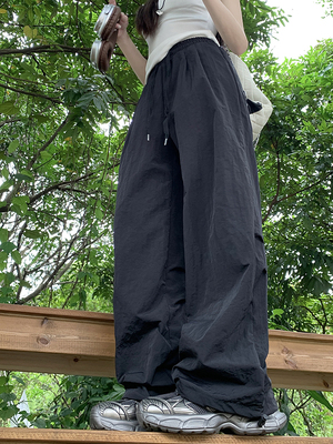 速干复古阔腿垂感直筒休闲裤褶皱