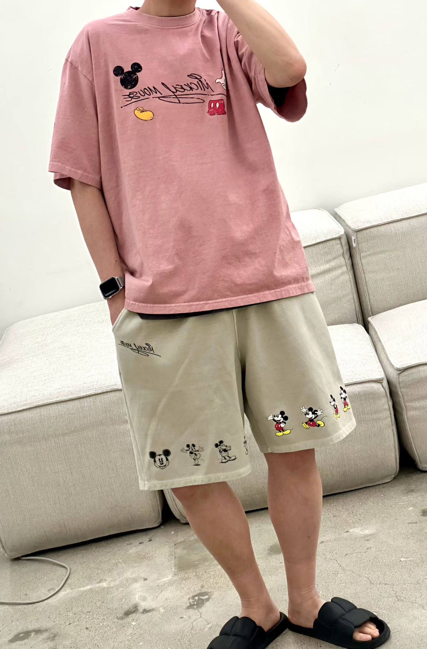 东大门男装米奇印花休闲短裤