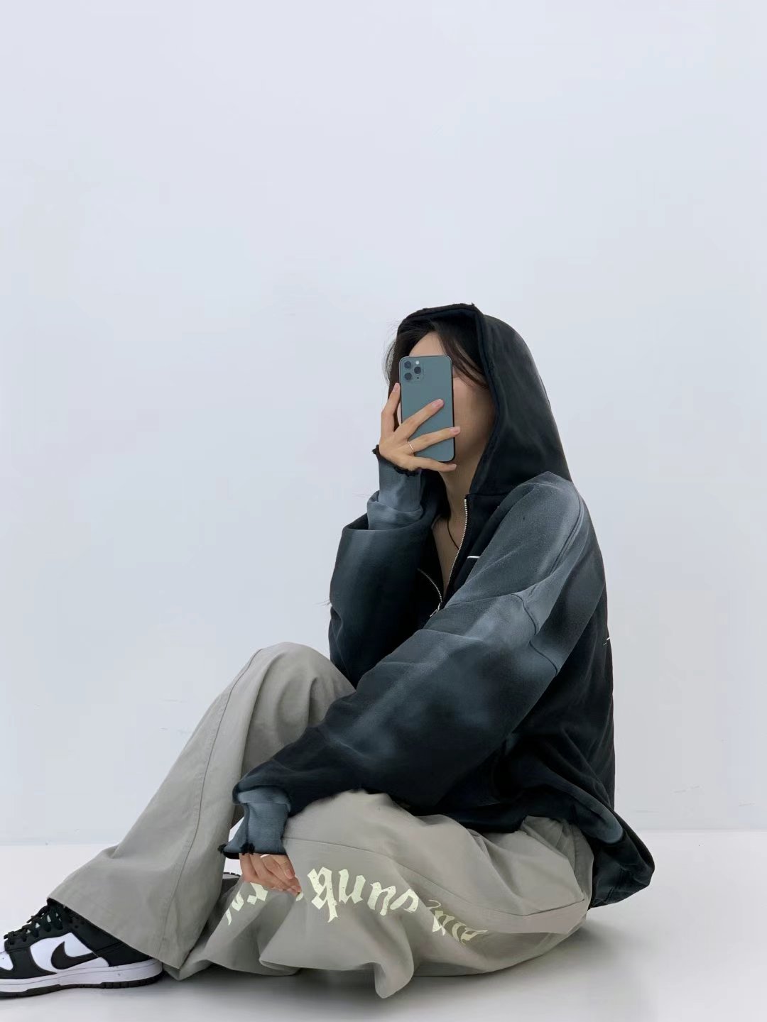 包邮十一家2025年5月韩国东大门shine潮流晕染连帽卫衣情侣