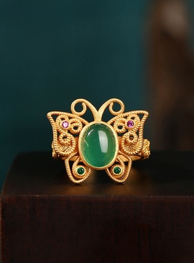 2023国潮新品镀金镂空蝴蝶玉髓戒指中国风复古首饰直播爆款