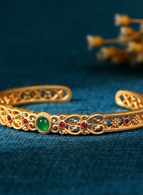 原创设计典承古法宫廷花丝镀金镶嵌天然玉髓镀金镂空开口手环手镯