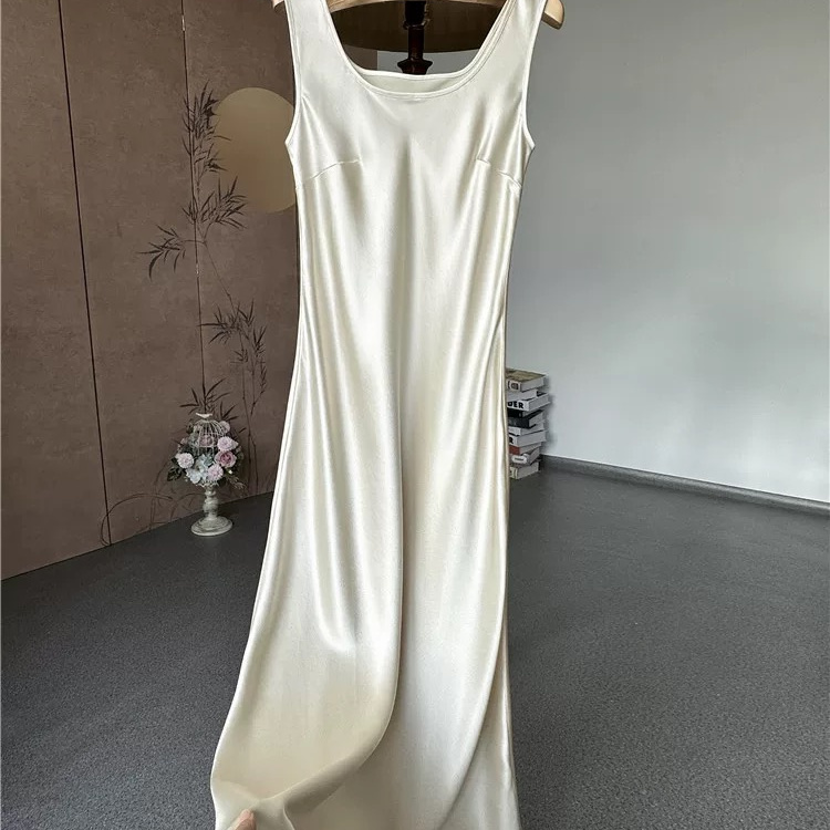 南油春夏新款高品质醋酸缎面斜裁U领显瘦气质法式百搭包臀鱼尾裙