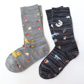 萌趣动物织花复古袜子女舒适无骨棉袜油画日杂可爱卡通百搭中筒袜