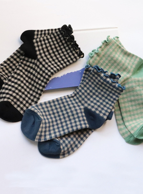 森系格子花边棉袜女时尚春夏透气短筒袜 百搭木耳边ins可爱堆堆袜