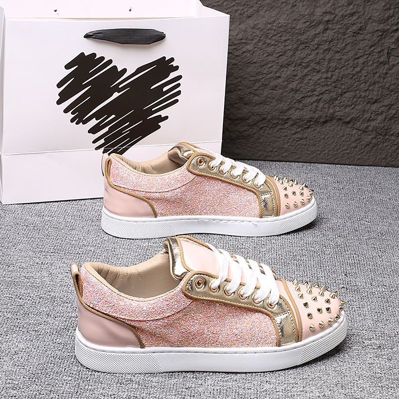 板鞋男2025秋季新款粉色铆钉红底鞋潮流系带水钻低帮休闲鞋,女鞋,休闲板鞋,淘宝优惠券,粉丝福利购,淘宝优惠卷