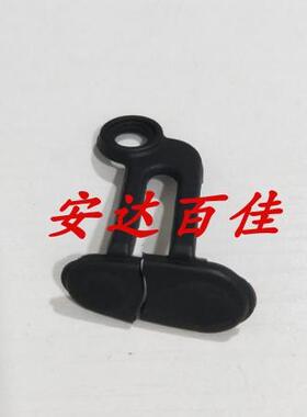 尼康D800 D800E D810快门线皮堵 耳朵盖皮 胶皮盖子 十针端口皮塞