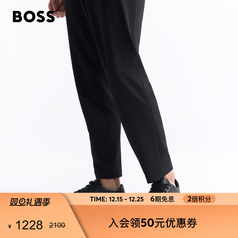 徽标点缀系带抛光皮革运动鞋