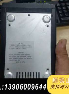 工业控制盒CS3500J CCU，实物拍照外壳稍有变形，需问价