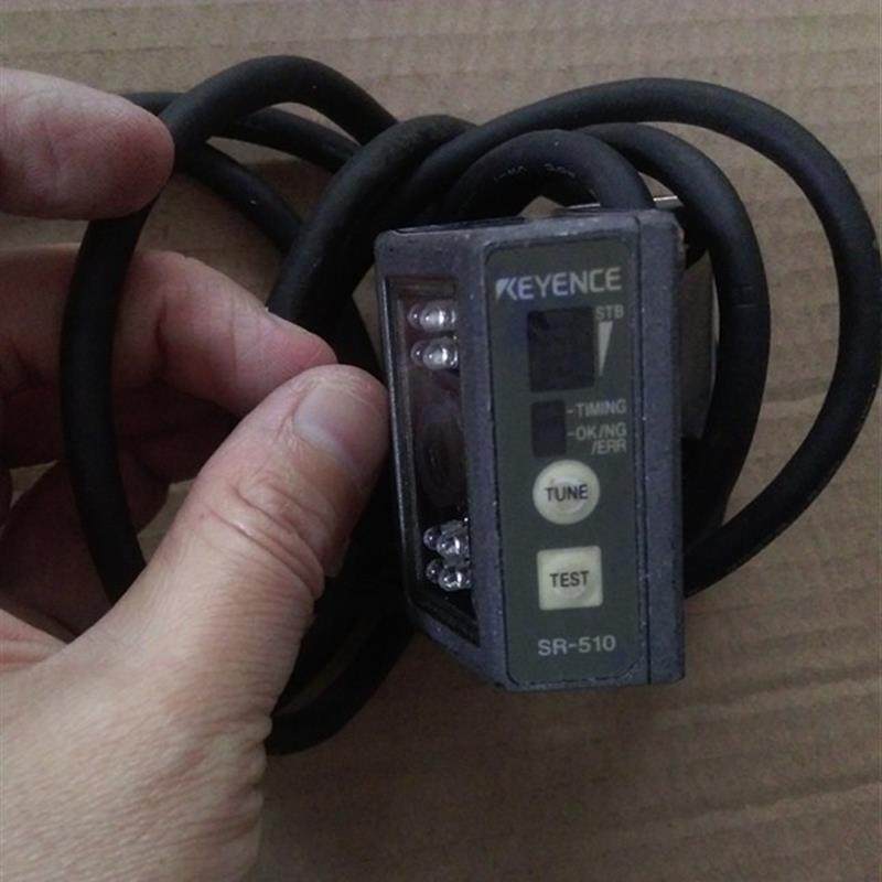 SR-510  原装KEYENCE条码读取器 实图 议价
