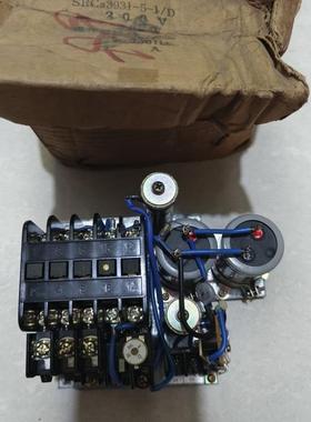 接触器SRCa3931-5-1/D 220V+RCa3737-1C(8-12-16A)