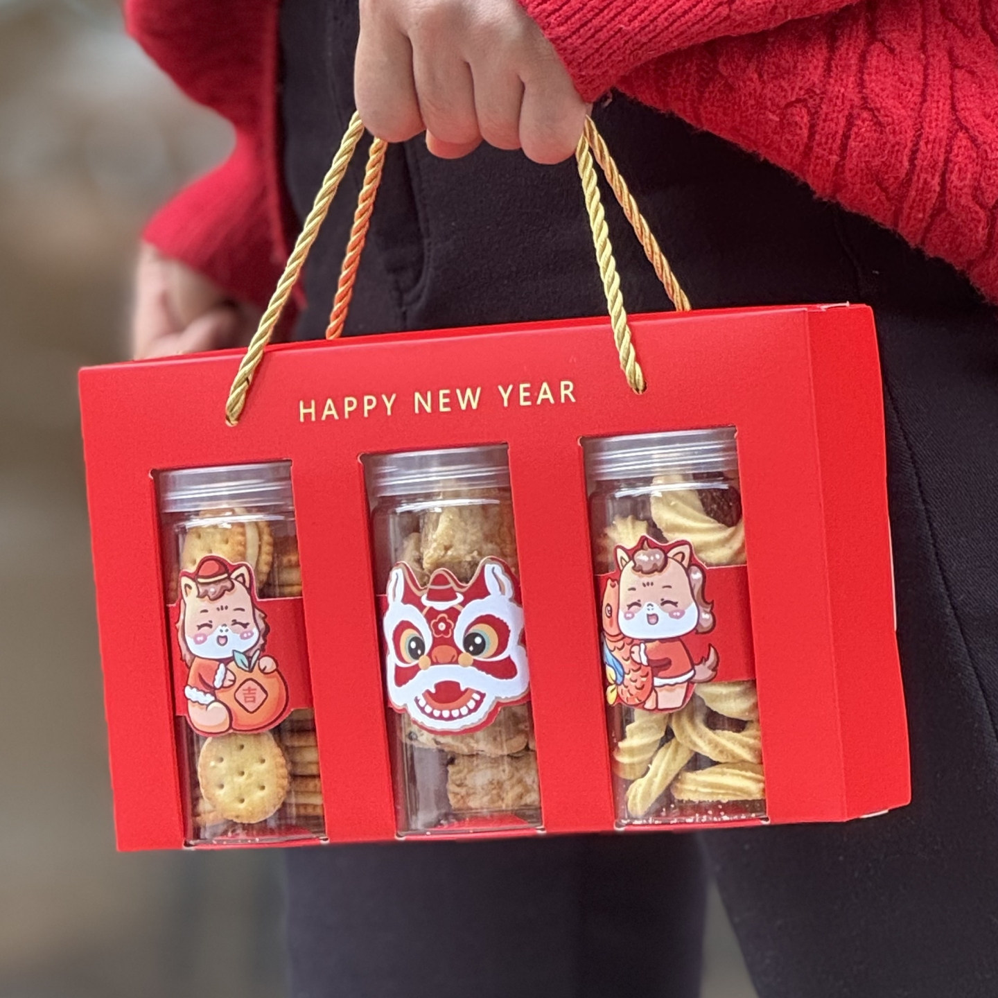 2026马年新年糖果包装盒礼盒手提透明曲奇奶枣雪花酥盒烘焙饼干罐