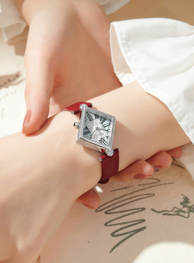 聚利时手表女款2025新款红色手表轻奢小众高级感女士手表防水腕表