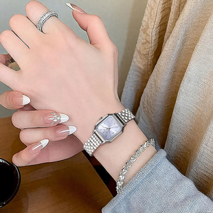 聚利时轻奢高级感女款 简约潮流方形小表盘石英表 防水手表2025新款