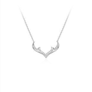 生日礼物送女友 2025新款 Julius 聚利时925银鹿角项链女生小众女款