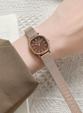 聚利时女士手表2025新款简约气质小方糖小众轻奢小方表手表女款