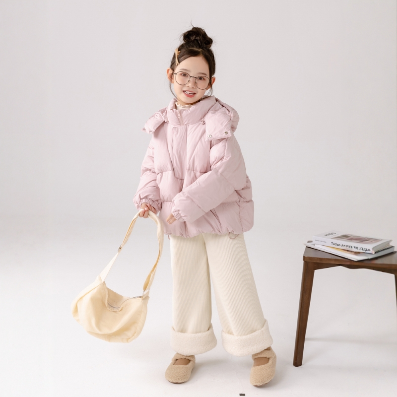 Uamtor女童白鸭绒时尚轻薄羽绒服