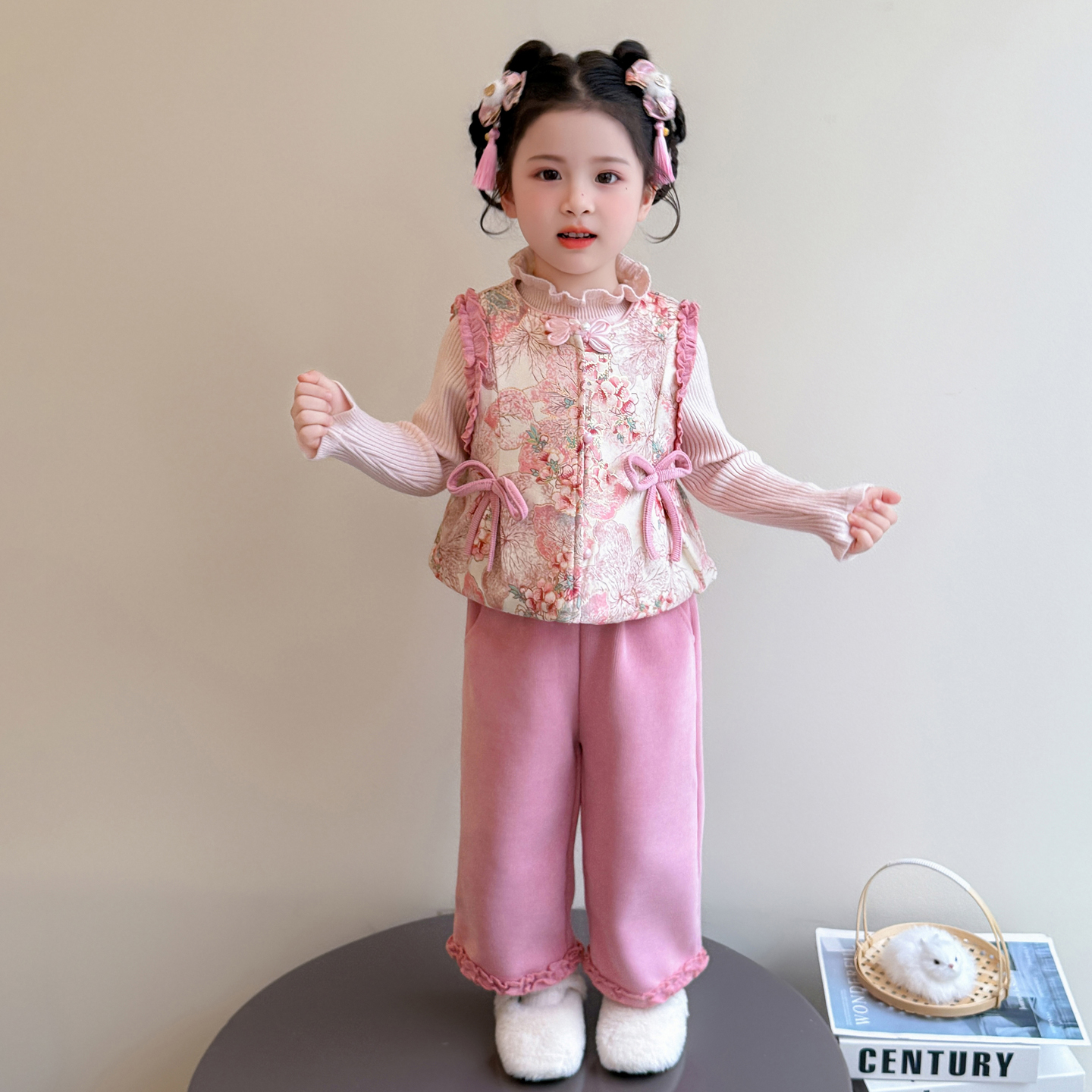 法国Uamtor女童拜年服国风三件套