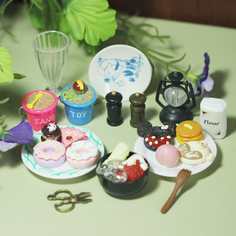 娃娃甜甜圈盘子含R-M食玩散货