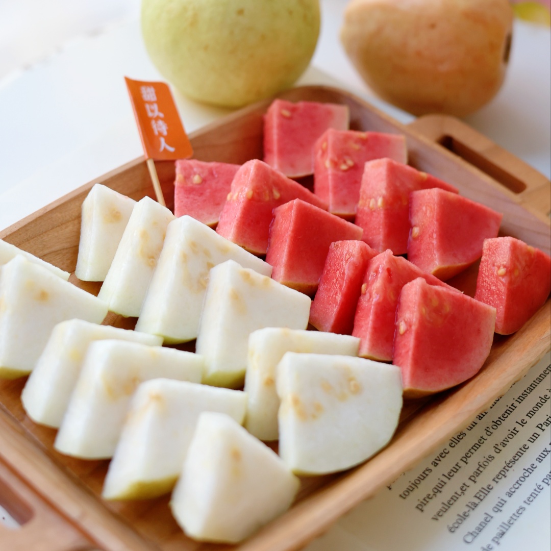 奶油芭乐草莓红心芭乐软糯香