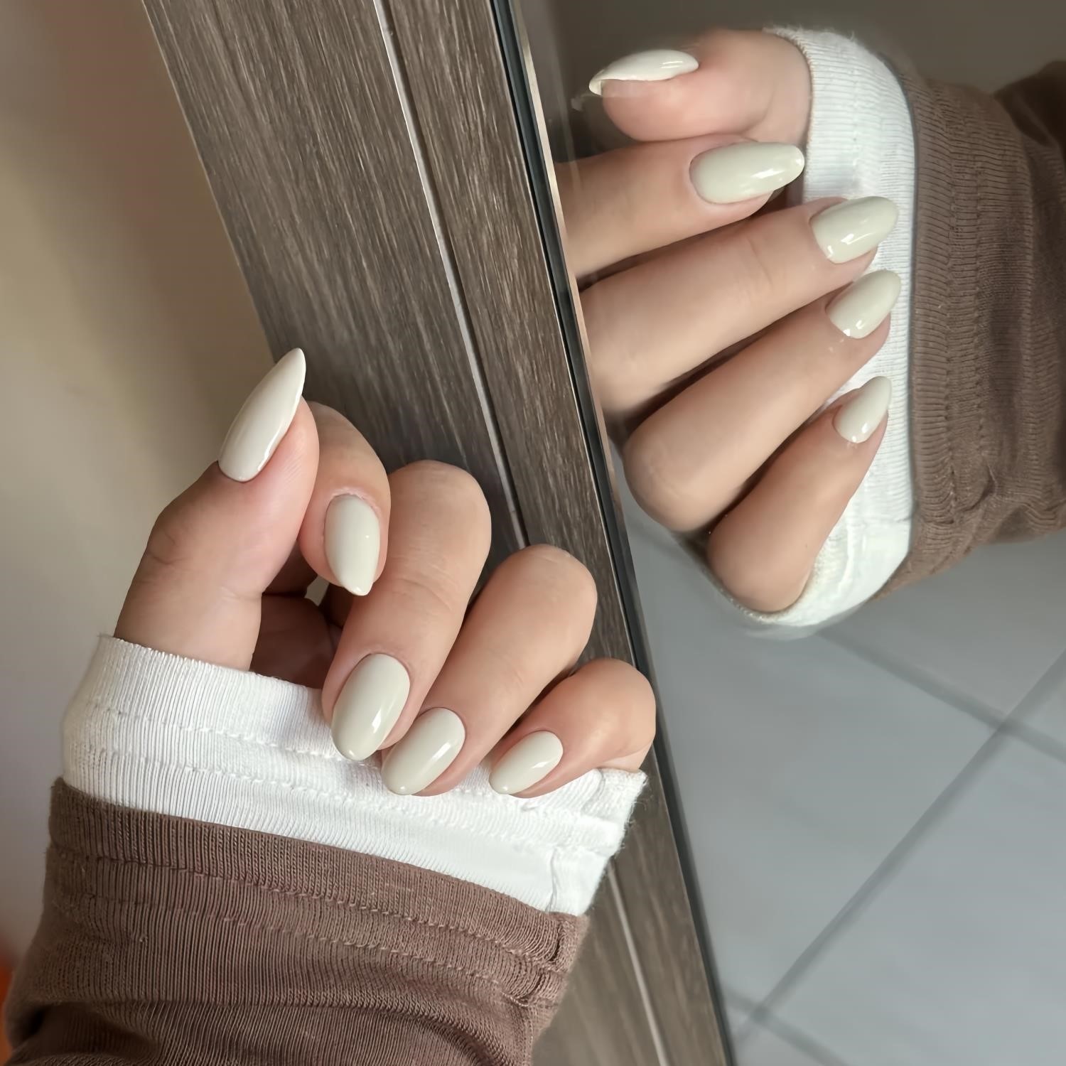薏米白简约纯色穿戴甲2025年新款显白少女手工美甲贴片成品假指甲,彩妆/香水/美妆工具,穿戴甲/甲片,淘宝优惠券,粉丝福利购,淘宝优惠卷