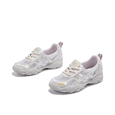真皮网面水钻女休闲鞋