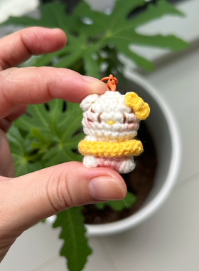DIY成品k itty小猫软糖钩织小挂饰手工制作精致包挂钥匙扣挂件