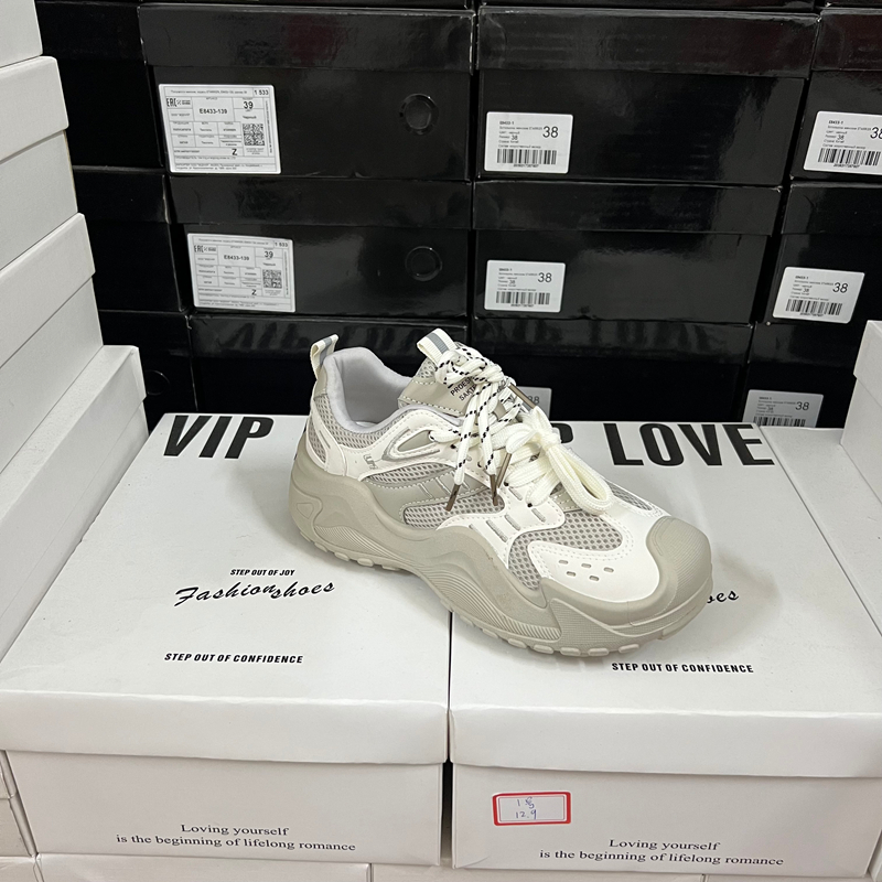 专柜撤柜断码捡漏圆头厚底老爹鞋女透气网面休闲运动鞋