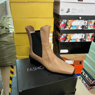 外贸出口原单时尚女鞋方头粗跟套筒切尔西冬季短筒靴