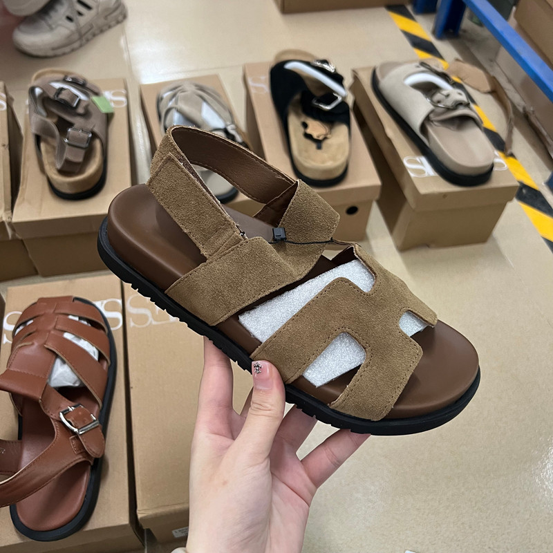 真皮！休闲风断码折扣捡漏圆头平底H型魔术贴一字带露趾凉鞋,女鞋,休闲凉鞋,淘宝优惠券,粉丝福利购,淘宝优惠卷