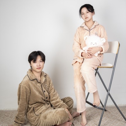 司派罗珊瑚绒情侣睡衣冬季长袖2024新款加厚女款家居服套装可外穿
