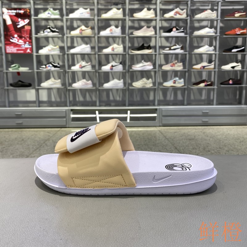正品耐克NIKE女款运动拖鞋