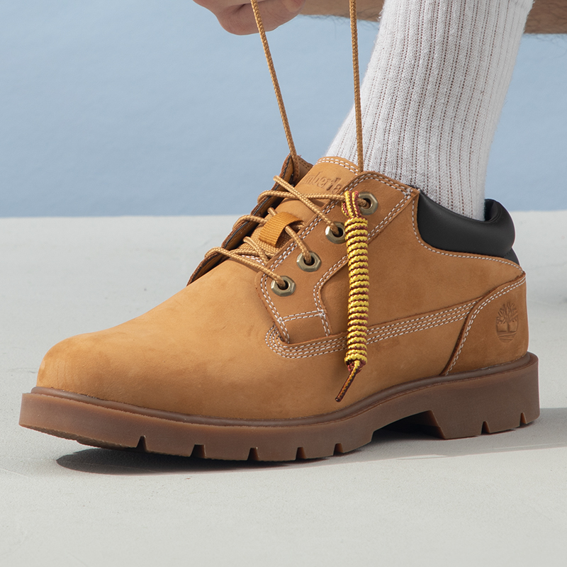 正品Timberland添柏岚男款马丁靴