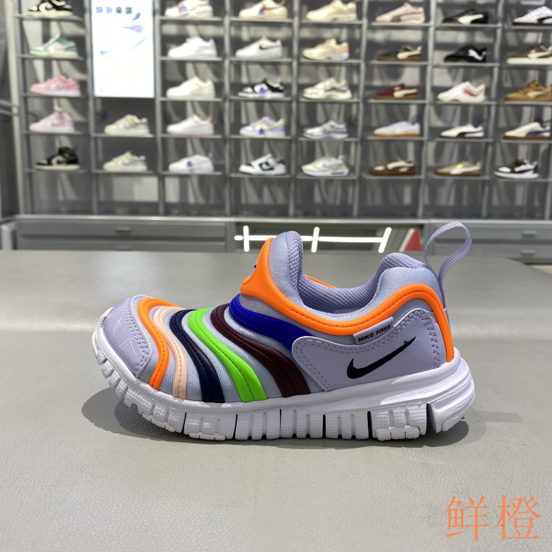 正品耐克NIKE儿童款休闲鞋