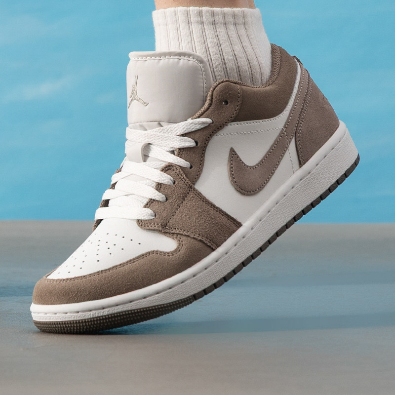 正品Nike耐克JORDAN AJ1男鞋缓震训练低帮运动板鞋篮球鞋553558