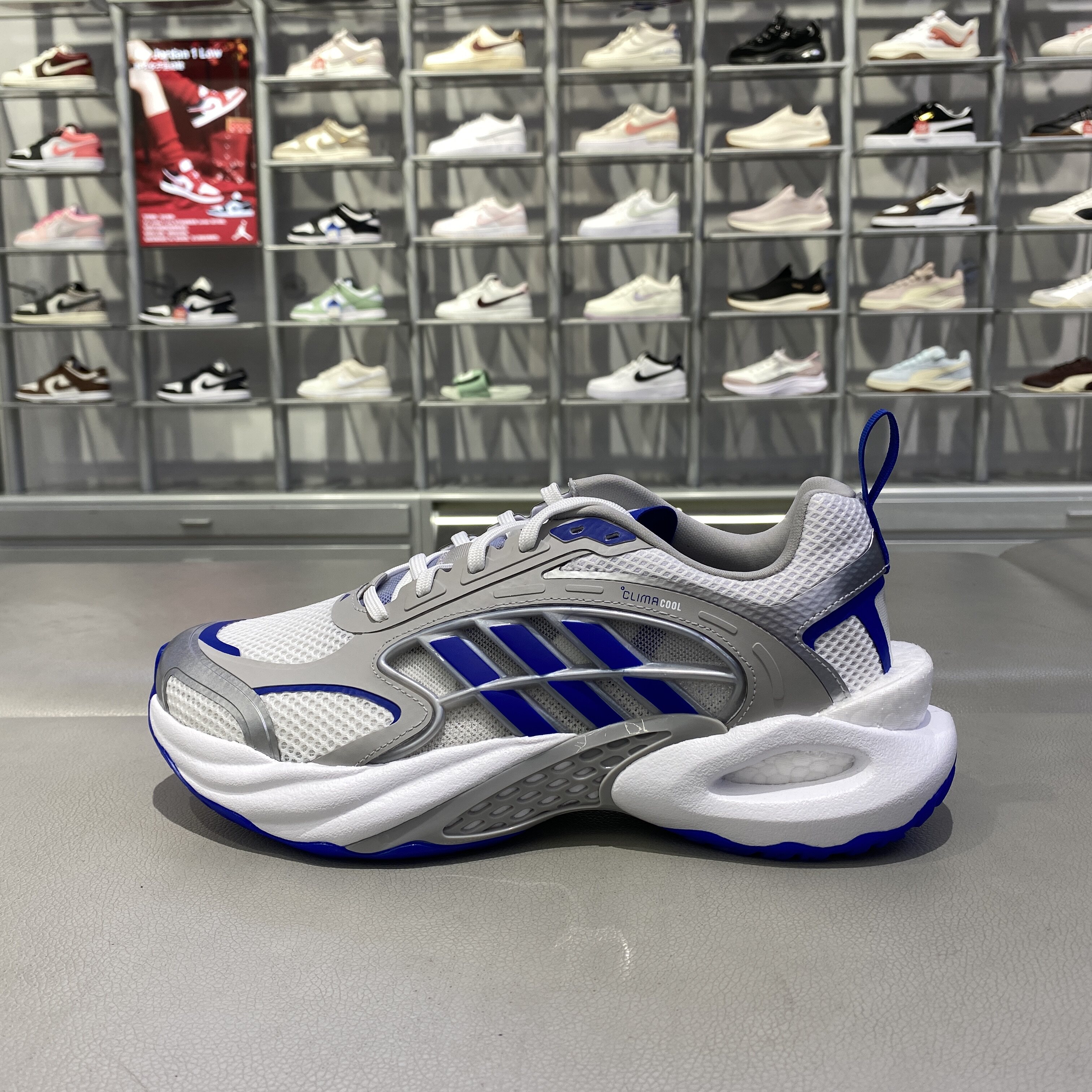 正品阿迪达斯ADIDAS男女跑步鞋