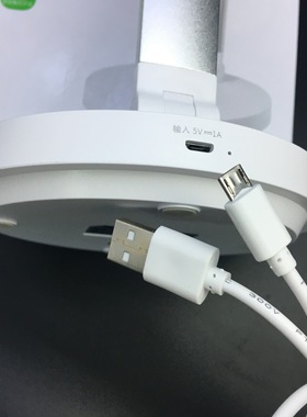 久量DP6082折叠护眼家用学生阅读台灯led触摸调光插电白色光台灯