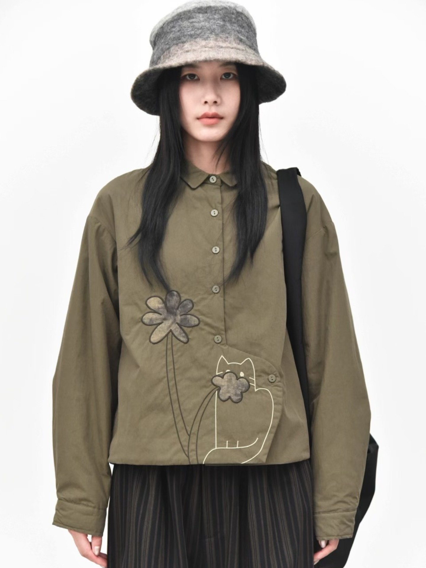 童颜阁秋冬个性轻便夹棉保暖棉衣慵懒刺绣轻复古好看棉服文艺外套