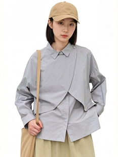 童颜阁2026春款上衣小众复古穿搭不规则叠穿多色衬衫显瘦个性女装