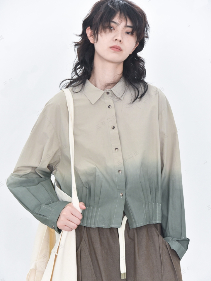 童颜阁早秋新款渐变吊染撞色女装个性复古显瘦上衣风琴褶长袖衬衫
