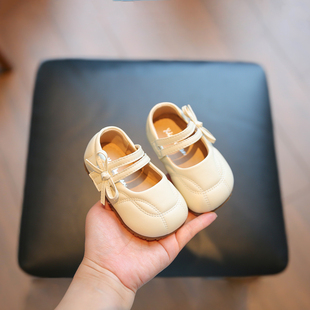 小步点公主鞋女宝宝1一2岁秋冬婴儿软底鞋防滑女宝学步鞋女童鞋子