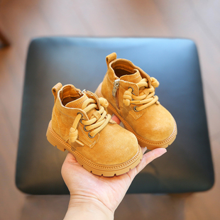 儿童马丁靴春季2026宝宝靴子软底防滑男童鞋子小黄靴百搭女童短靴
