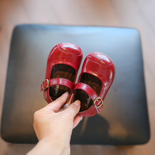 小步点女宝宝学步鞋公主鞋秋冬季婴儿鞋子儿童红色新年鞋女童单鞋