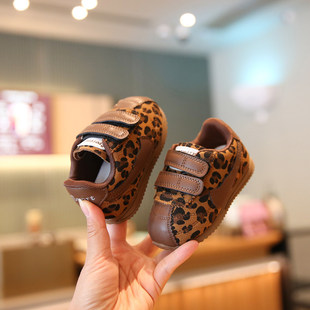 小步点婴儿鞋子春季新款宝宝鞋软底女宝学步鞋男小童鞋儿童运动鞋