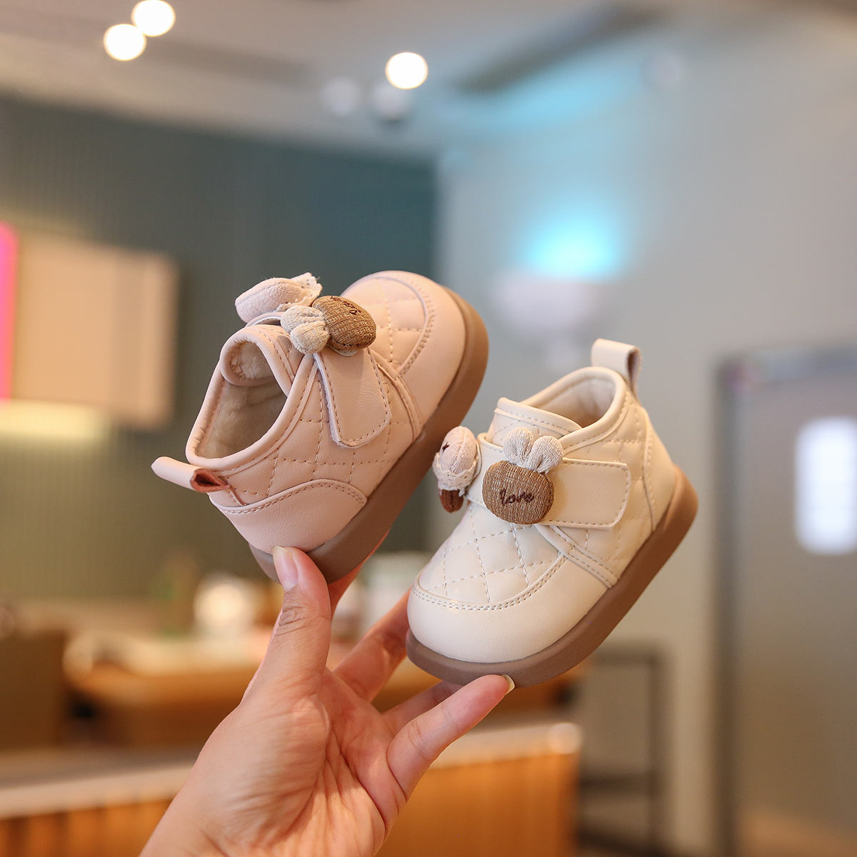 婴儿棉鞋加绒保暖可爱百搭